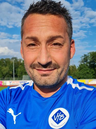 Denis Nikic