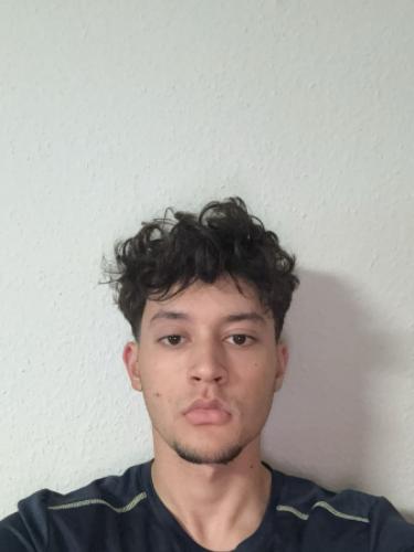 Can Gül