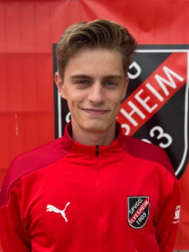 Nevio Holeczek
