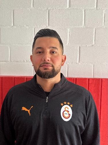 Erhan Akay
