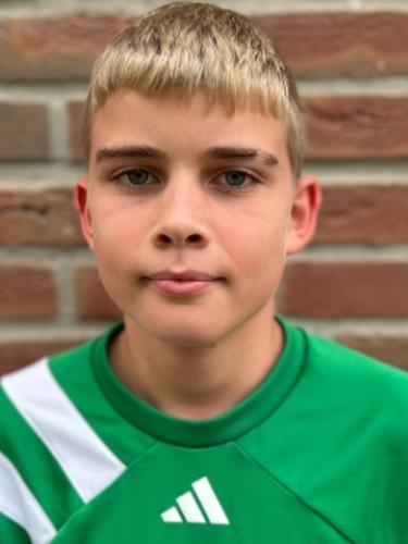 Elias Taylor Czieschowitz