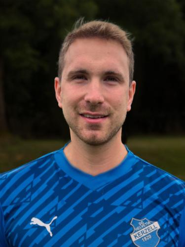 Jannik Henkel