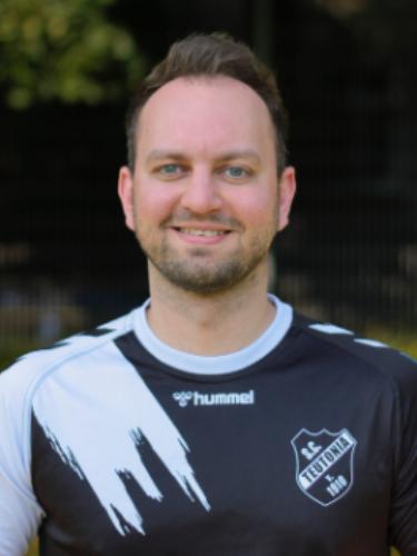 Robin Luca Brueggemann