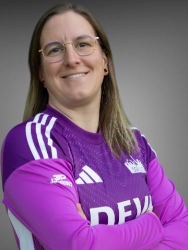 Annika Jakobs