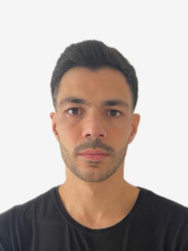 Tahir Akin