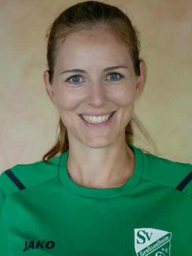 Julia Klingelhöfer