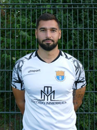 Semih Yavas