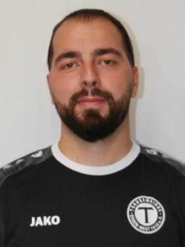 Kadir Akyazi