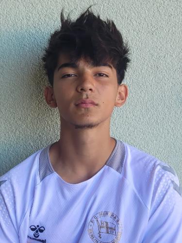 Darius Iwai
