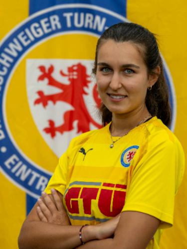 Dilara Esen