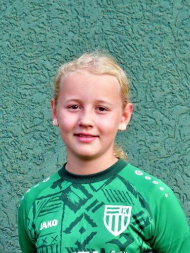 Ella Topp