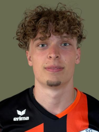 Max Niklas Knecht