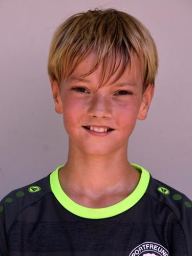 Max Höttler