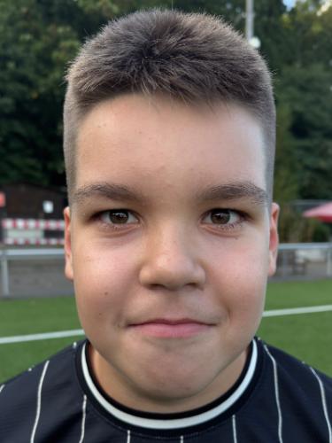 Lukas Adams