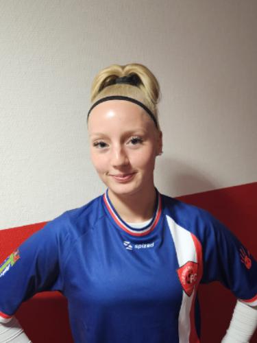 Yvonne Hölzel