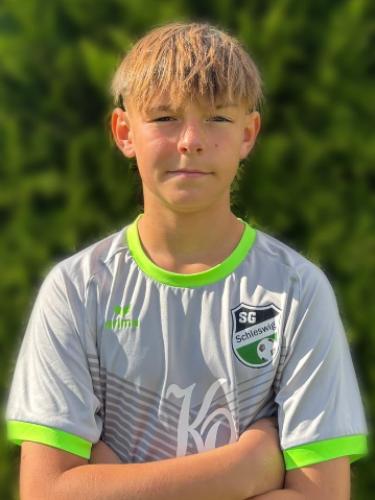 Finnian Leander Blank