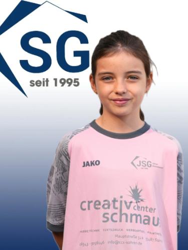 Saoirse Mae Neuber