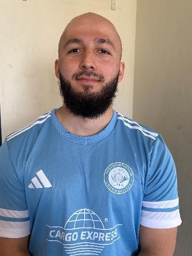 Deni Umakhanov