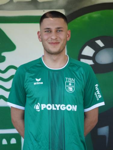 Tarik Akin