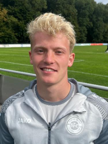 Nils Knüver