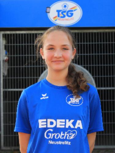 Emi Peucker