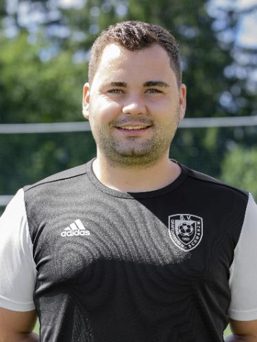 Adrian Hilpert