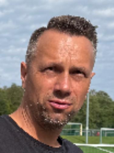 Damian Biecki