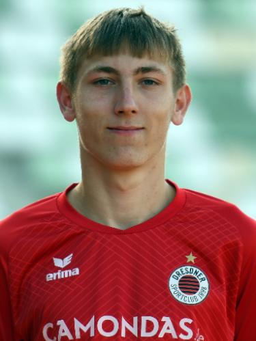 Lukas Leon Jason Korb