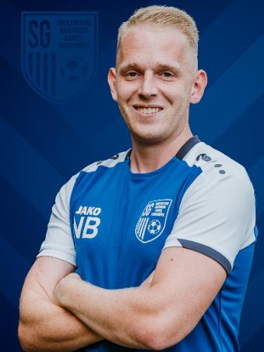 Niklas Bast