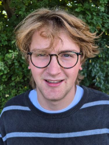 Henning Bruhn