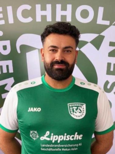 Halis Kacan