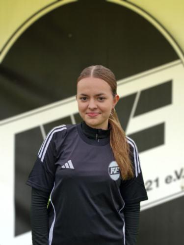 Marla-Leonie Stoißer