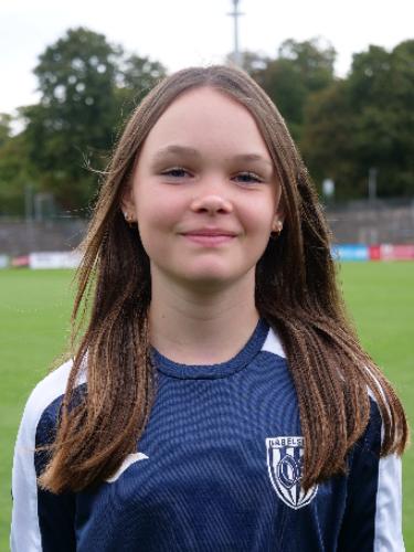 Nela Röll