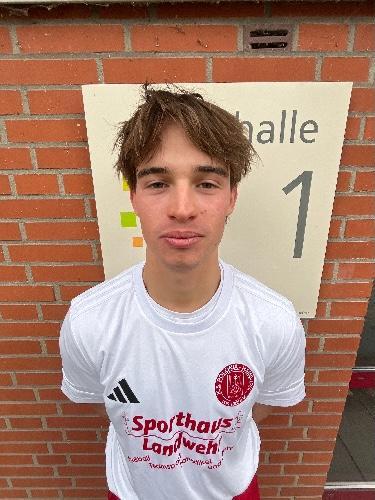 Niklas Maksim Ravens