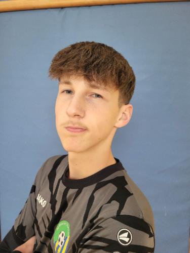 Max Leon Kurth