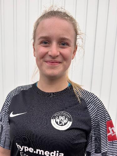Celine Hundt