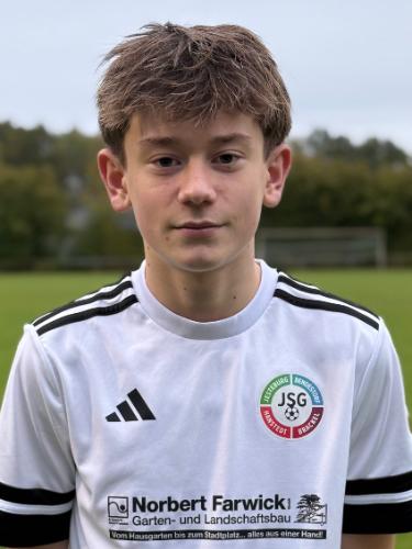 Milo Valentin Neef