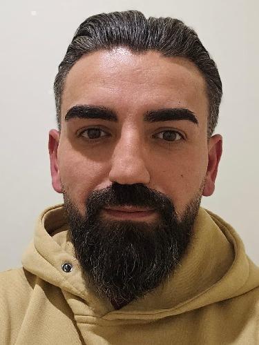 Enis Köme