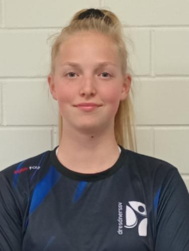 Flora Yasmin Naumann