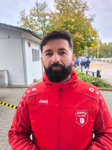 Servet Yasar