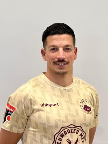 Dominik Compagnucci Almeida