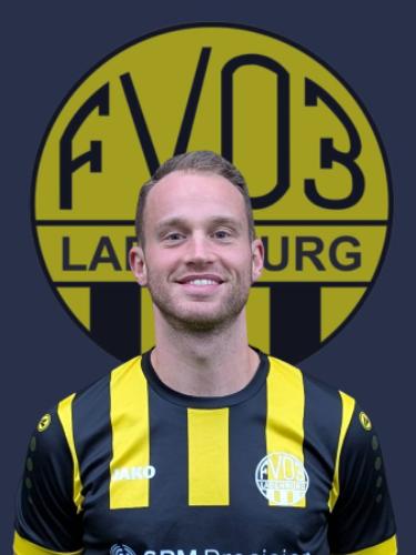 Niklas Groß
