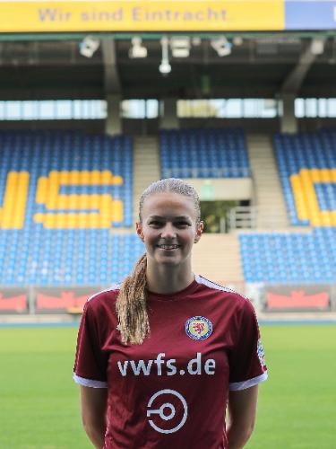 Nele-Sophie Schäfer
