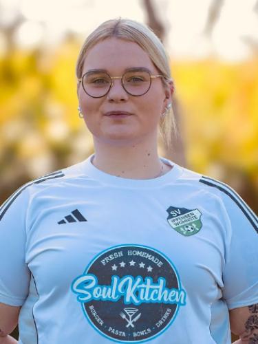 Julia Helmsieck