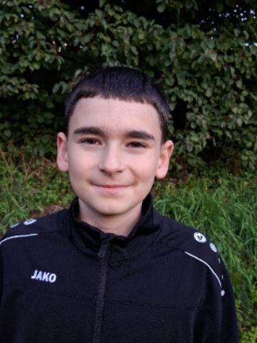 Aron Hysejni