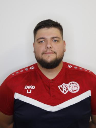 Leon Jezernik