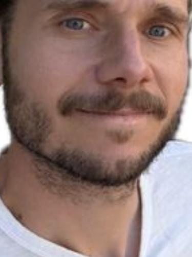 Niko Rusterholz