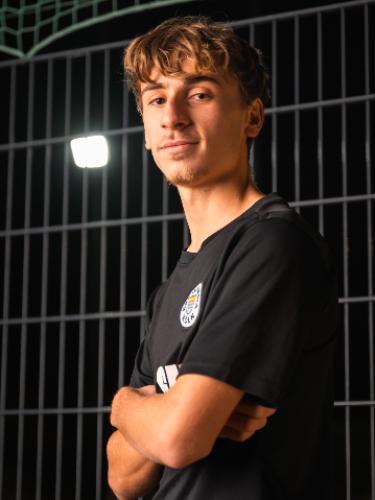 Tom Leo Kartal Mehring