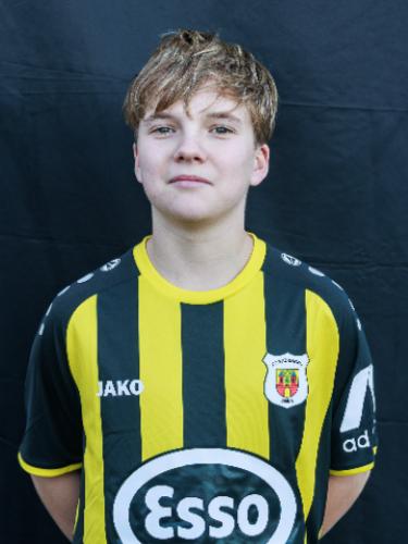 Elia Knaut