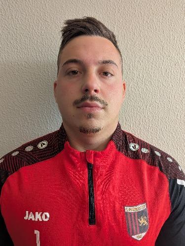 Leon-Benedict Kohl